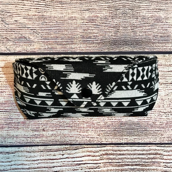 Aldo Southwest design sunglasses eyeglasses case - Picture 3 of 6